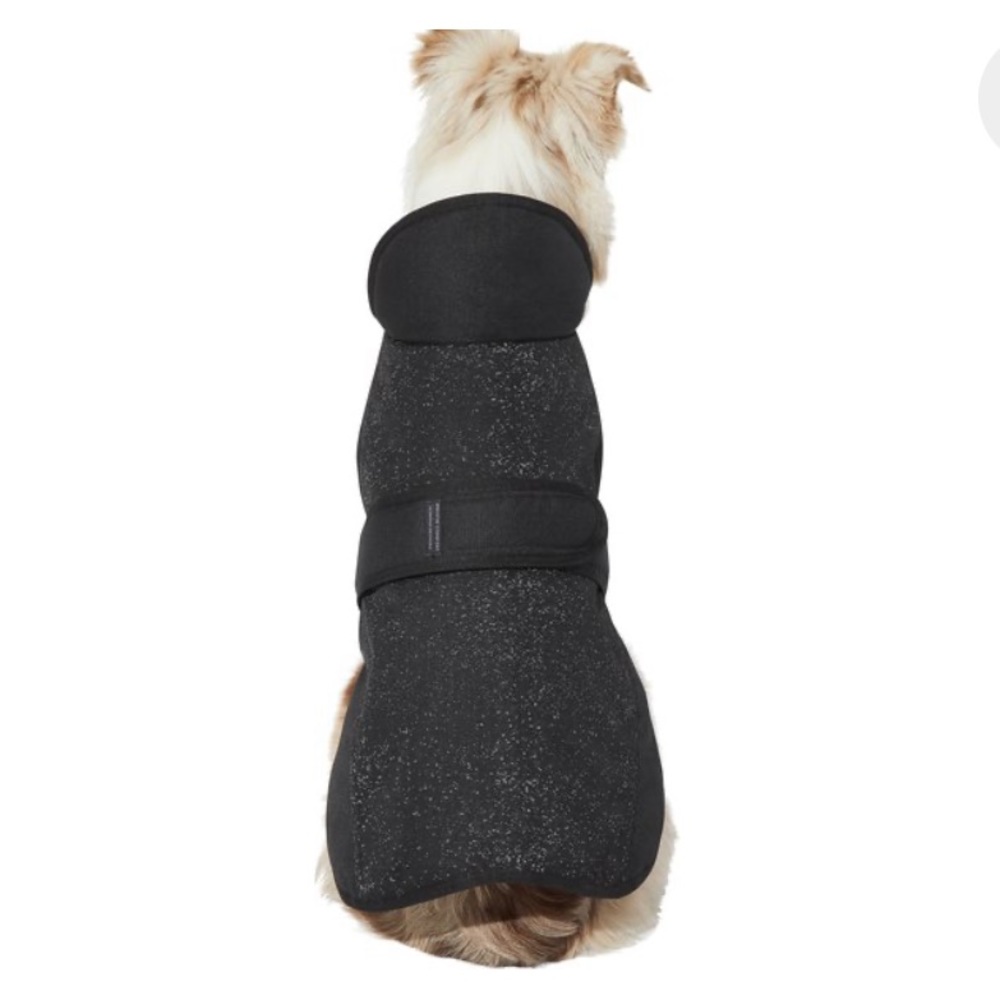 NWT Beautiful quality Petrageous Black Kodiak Reflective Dog Coat in size Small.